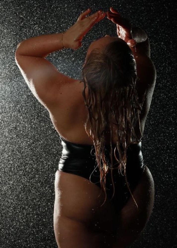 Индивидуалка Людмила главное фото в городе Новотитаровская 