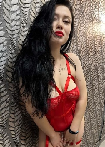 Карина, Г. Новотитаровская