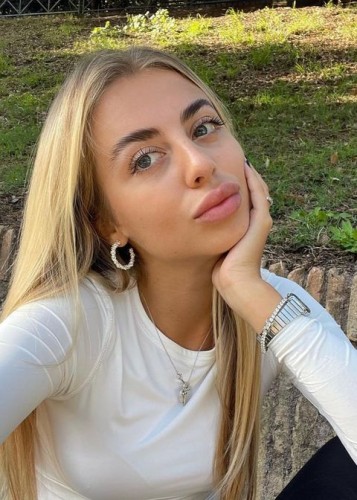 Соня, Г. Новотитаровская